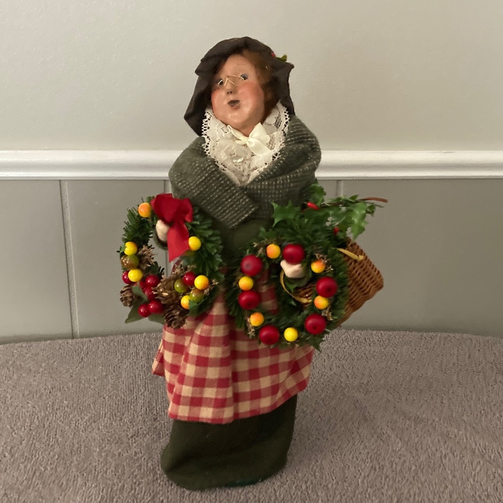 Byers Choice Carolers